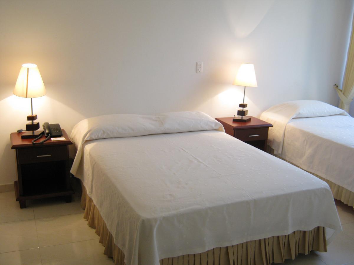 Hotel Sol Dorado Вилавиченцио Екстериор снимка