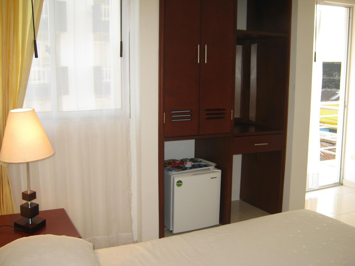 Hotel Sol Dorado Вилавиченцио Екстериор снимка
