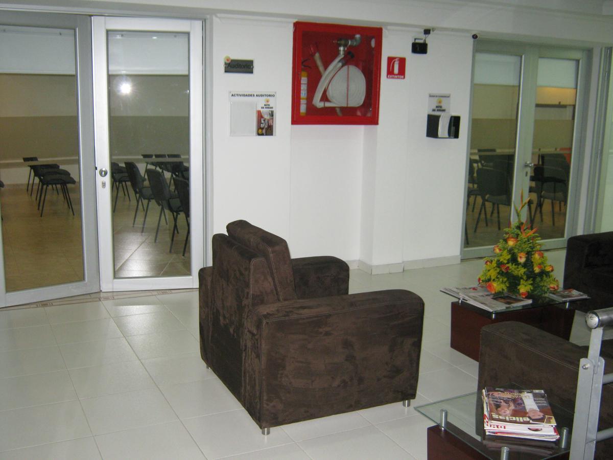 Hotel Sol Dorado Вилавиченцио Екстериор снимка